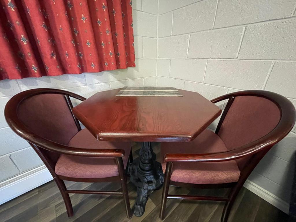 Arrow Lake Motel Fauquier Экстерьер фото
